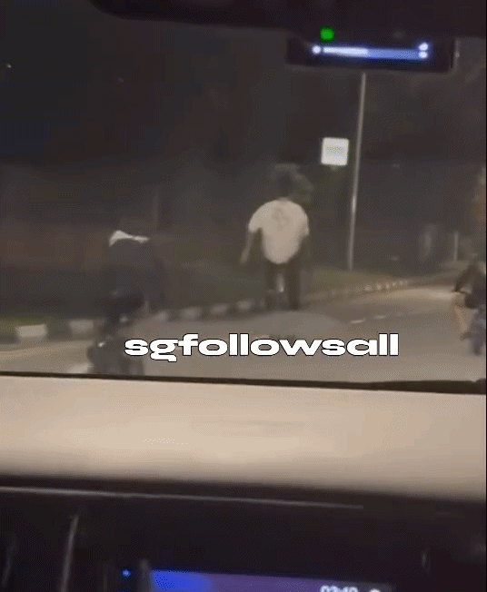 youths e-bikes helmets