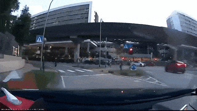 car stops at zebra crossing