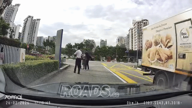 driver calls for ambulance