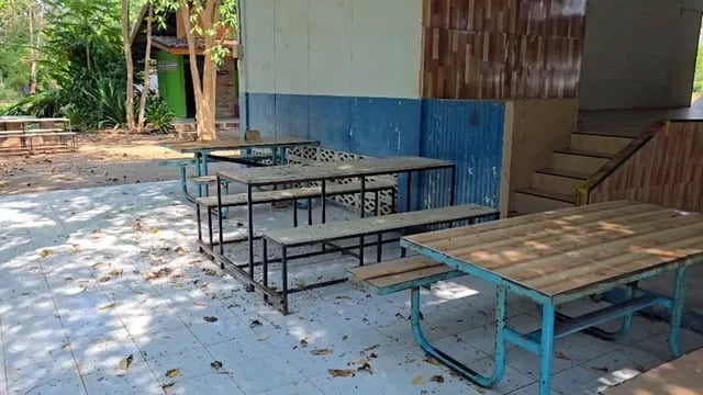 harass students 20 years cafeteria