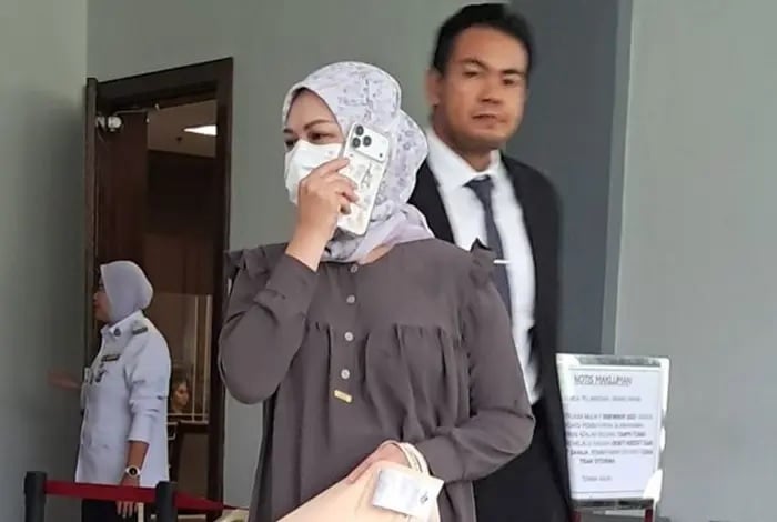 mother fined underaged drive court