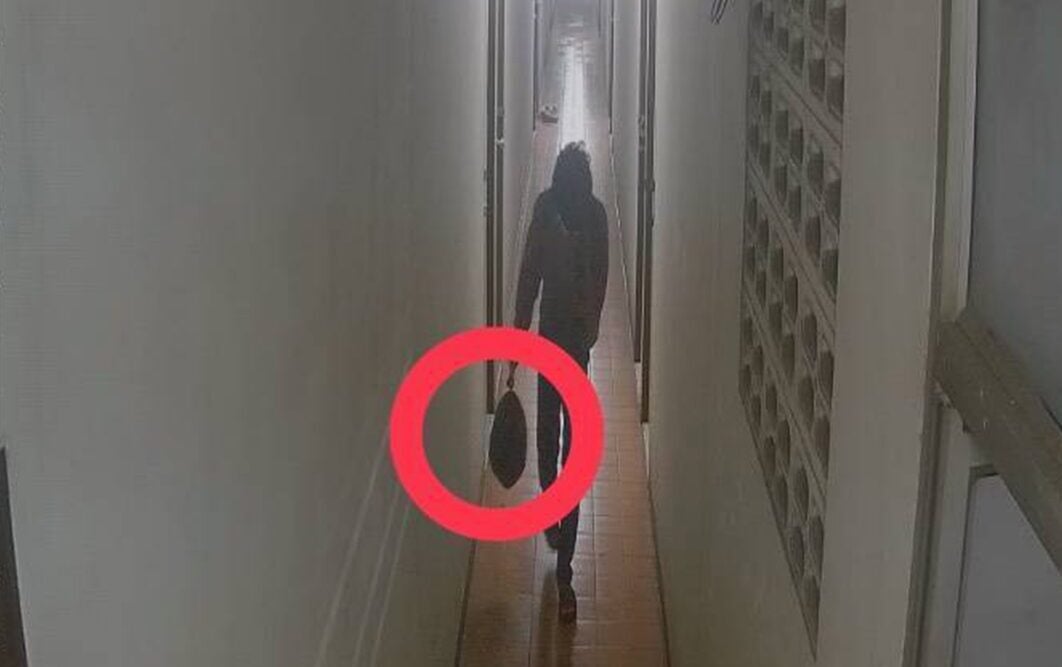 man killing girlfriend