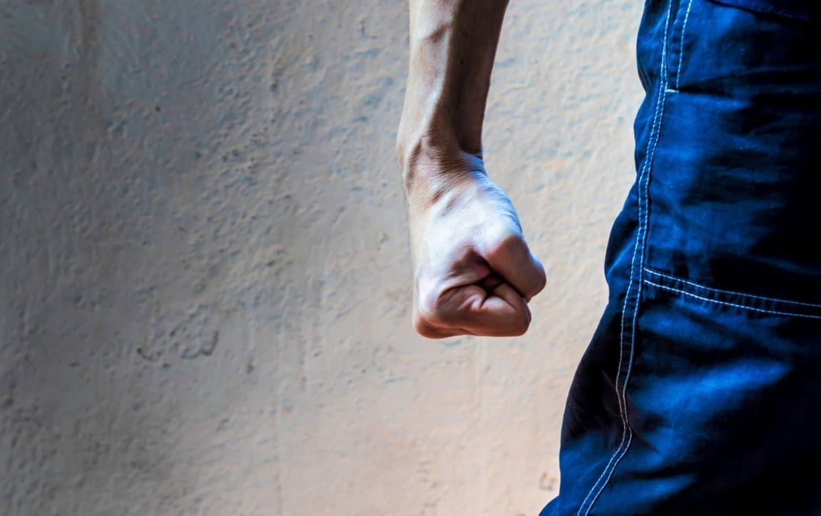 self-defence girlfriend