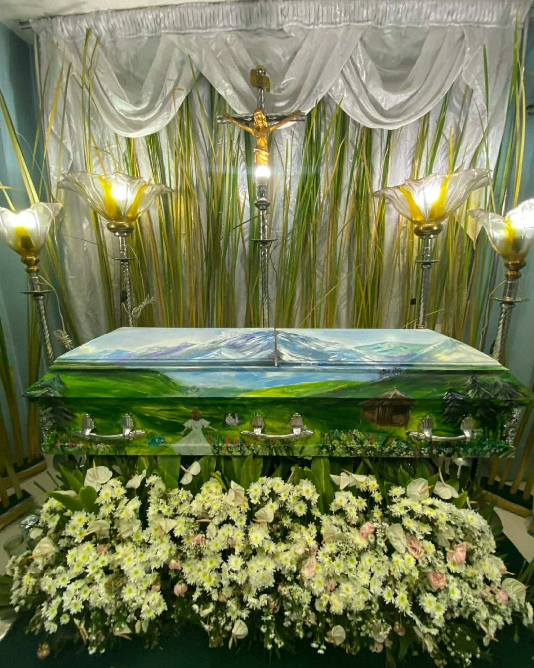 swiss alps coffin (2)