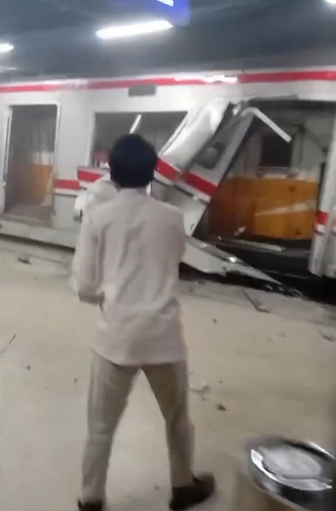 Indonesia train collision (4)