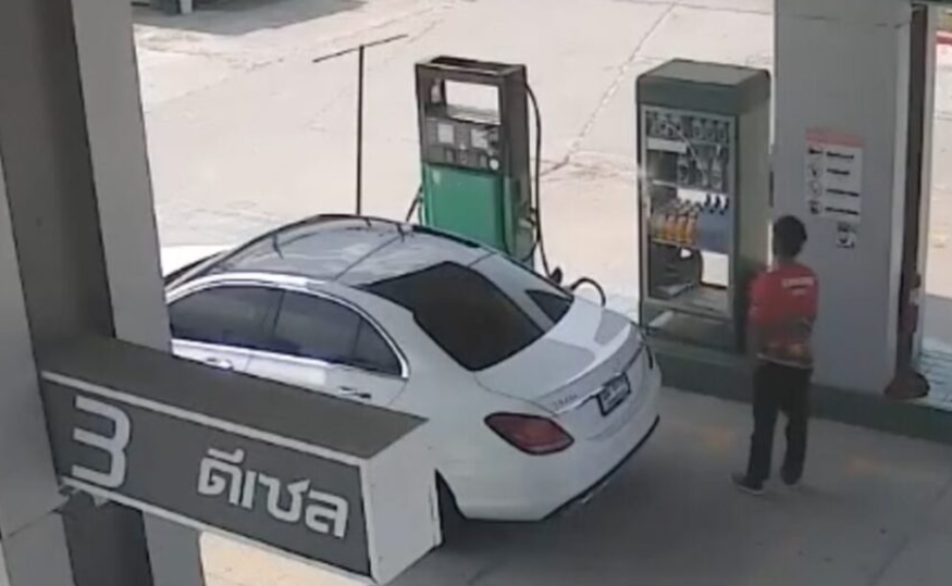 mercedes-benz petrol