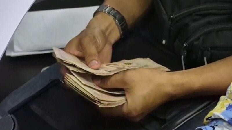 cash housekeeper (4)