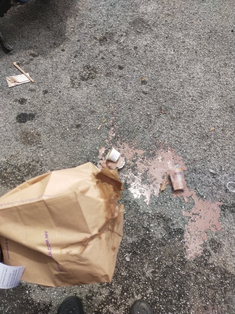 delivery rider drink