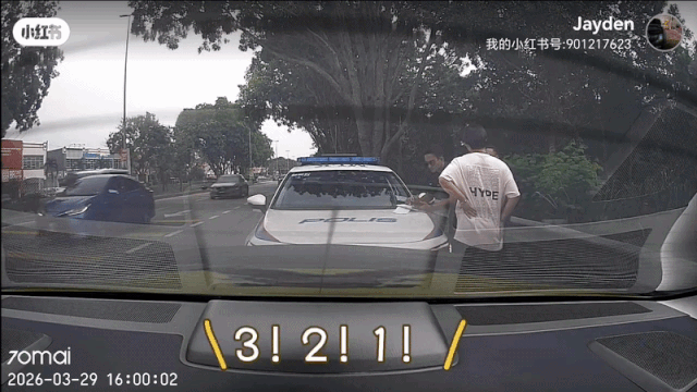 driver sideswipes police car (1)