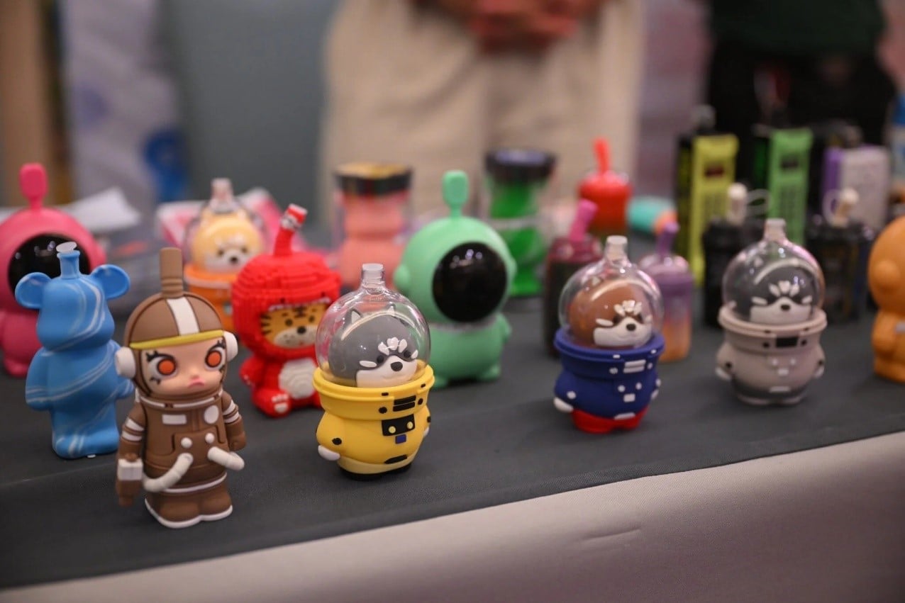 e-cigarettes children thailand