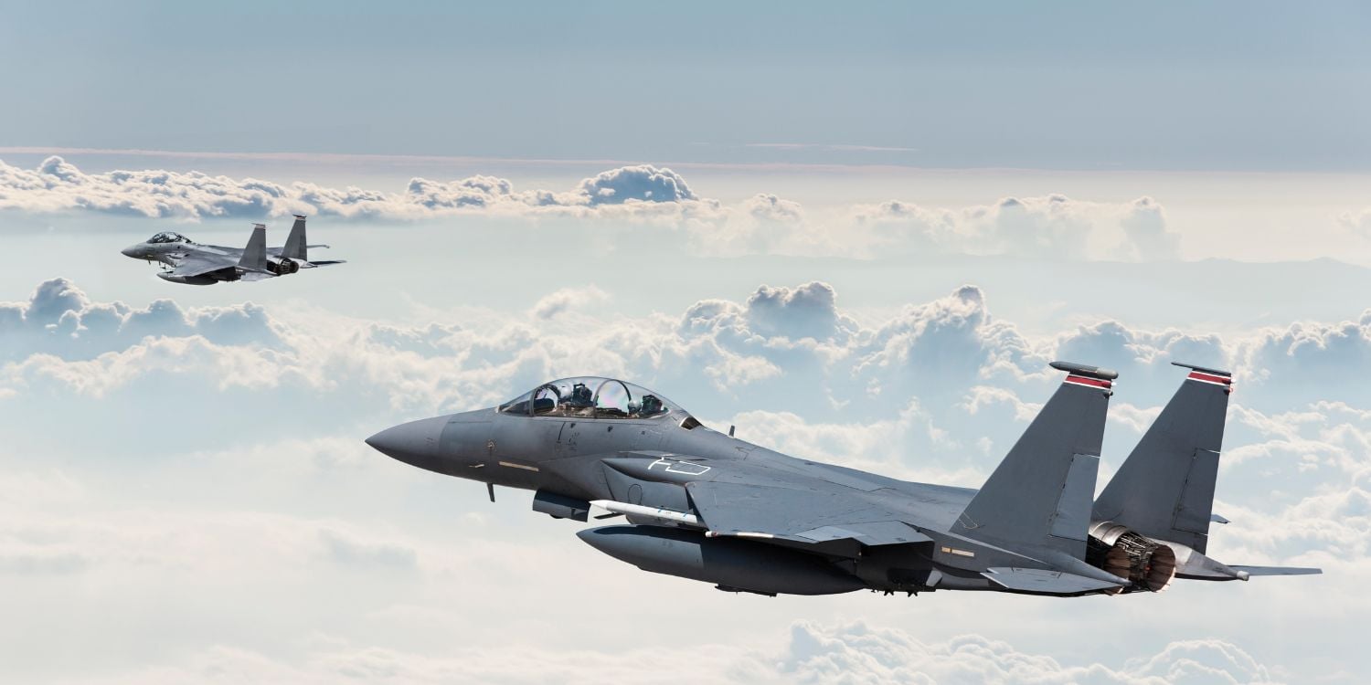 fighter jet collide selfies flight