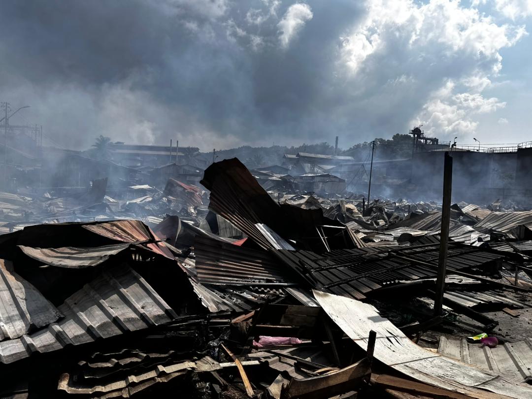 massive fire sabah village (1)