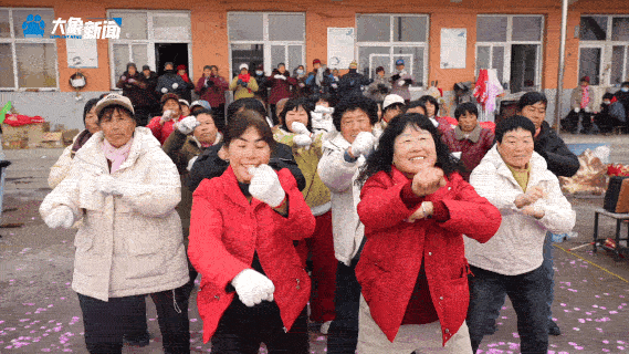 rural aunties girl group dance 1