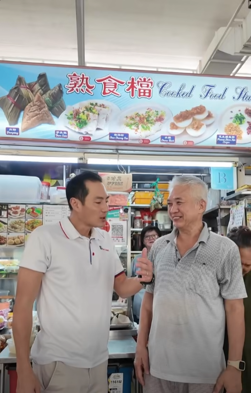 tan kiat how speaks to hawker