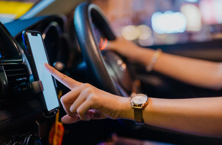 driver assaulted teenagers