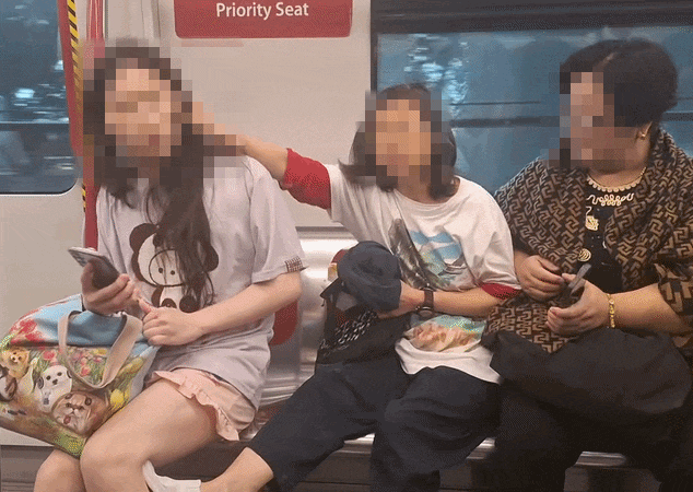elderly priority seat