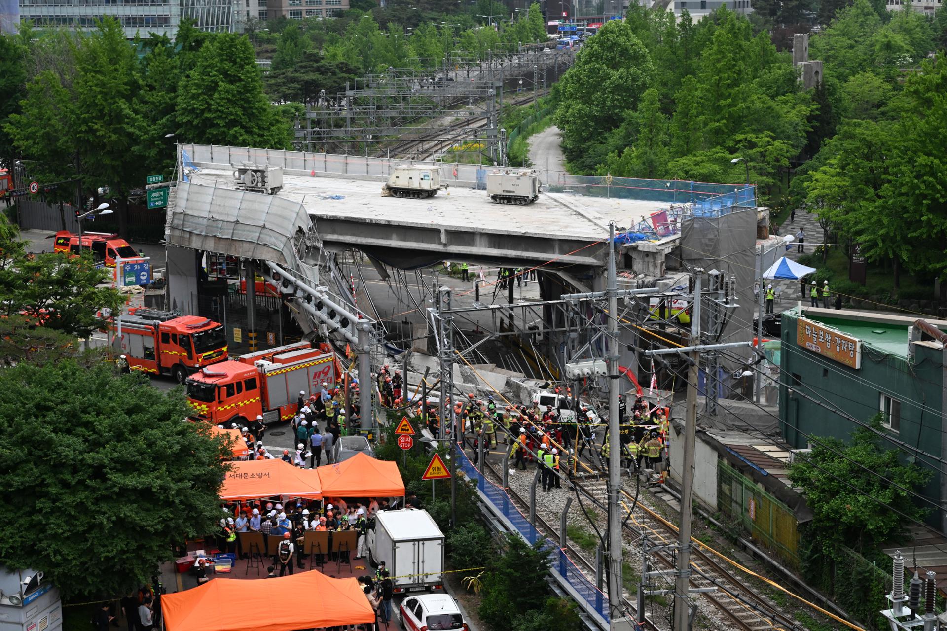 overpass bridge collapse korea train