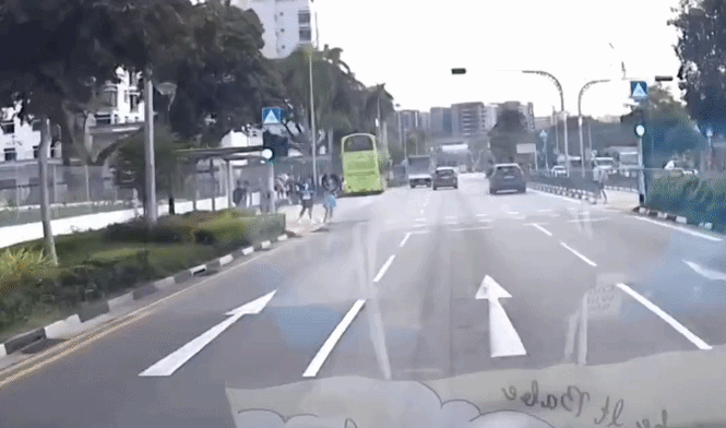 student road pasir ris