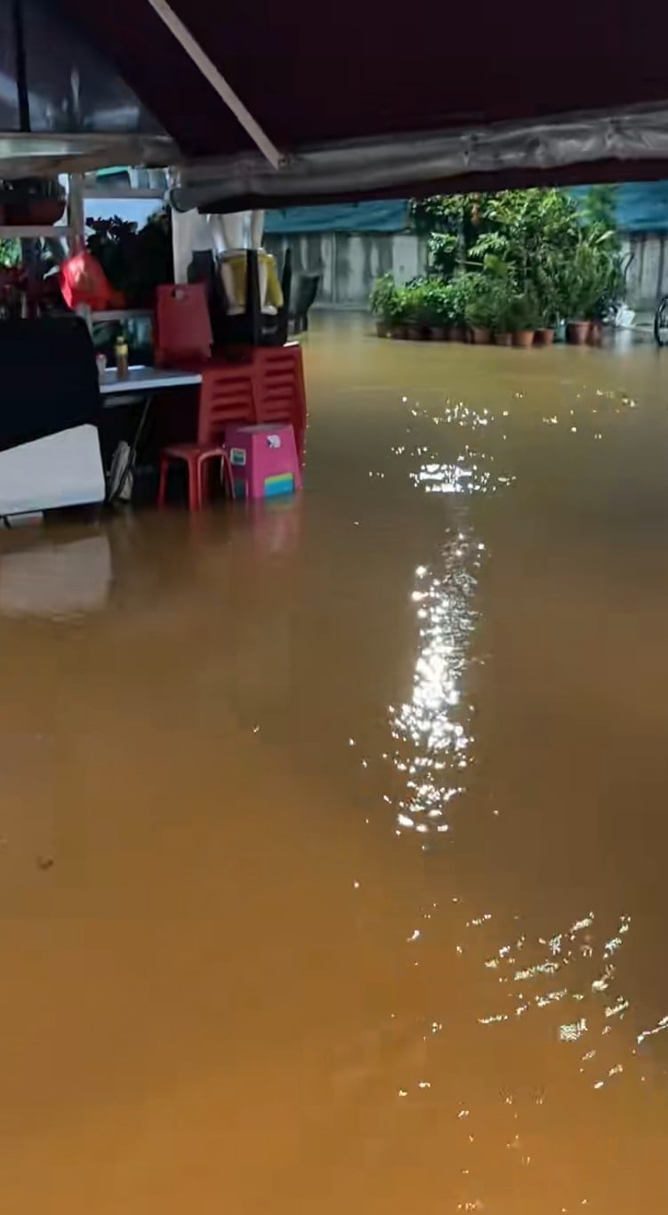 delivery flood yishun