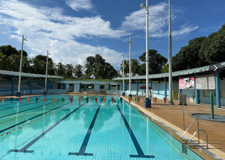 man drowns serangoon