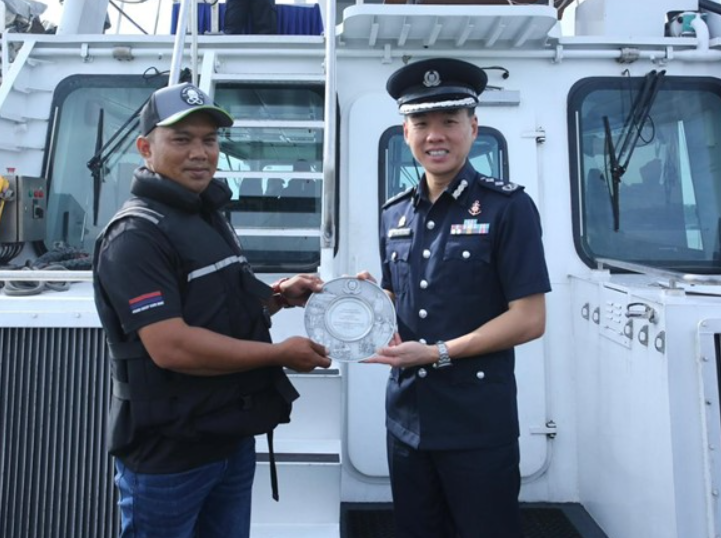 malaysians award craft