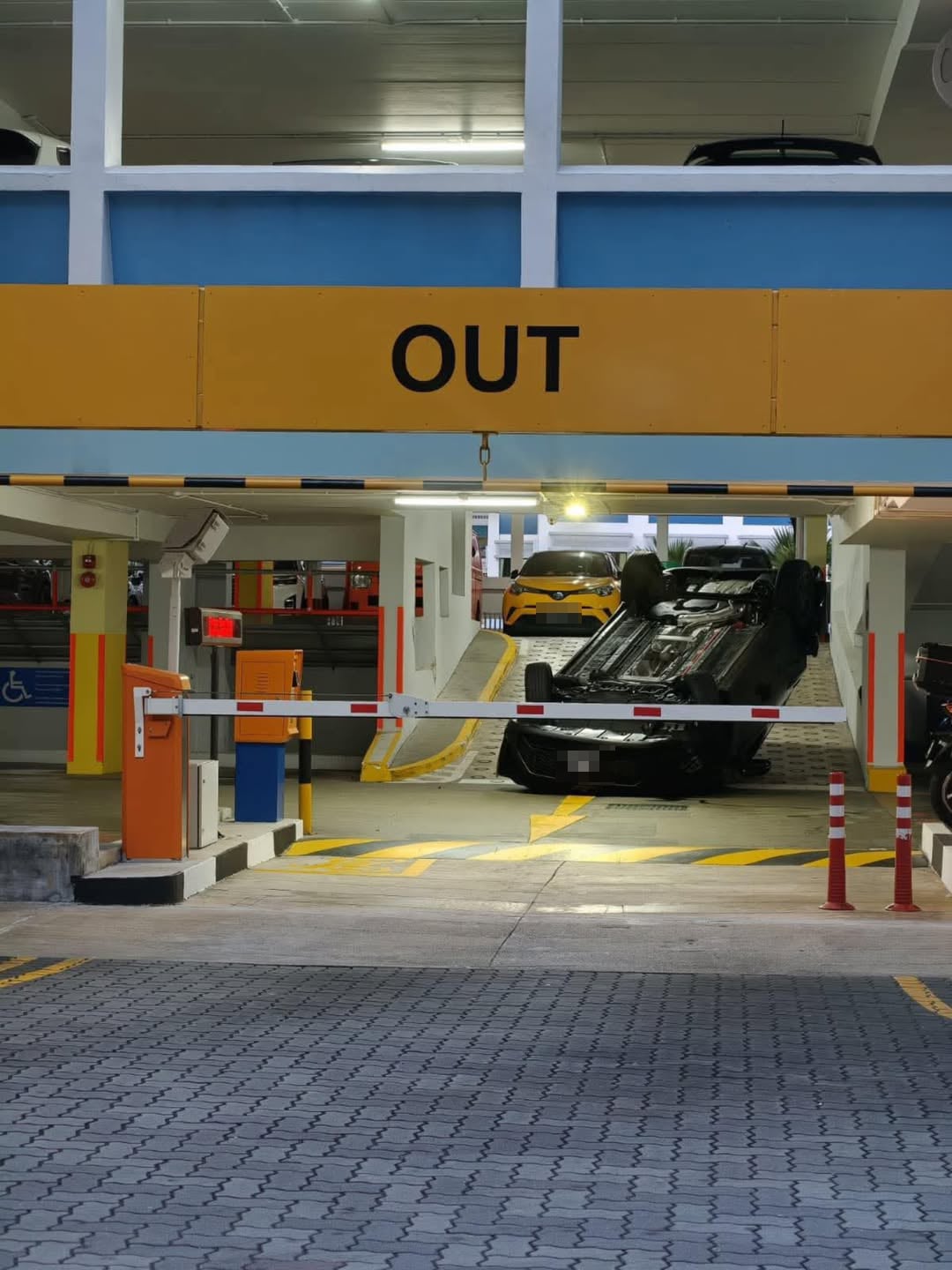 car upside-down carpark