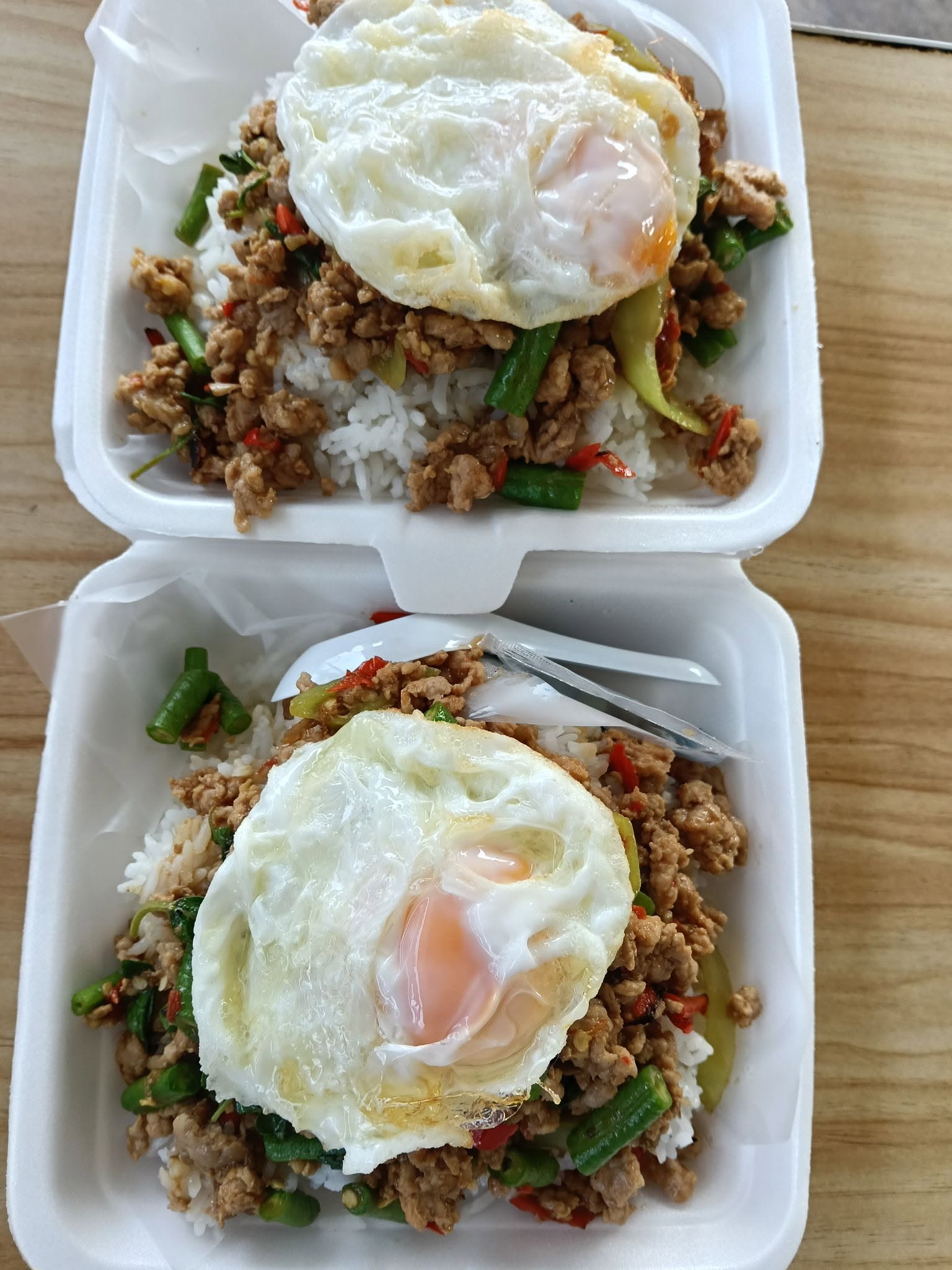 fried eggs price