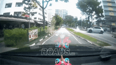 suv divider hougang