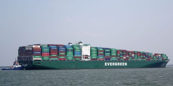 singapore-flagged ship hormuz