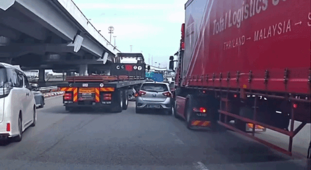 car lorry blind spot