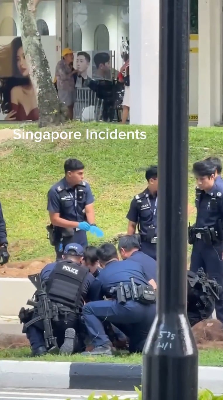 man saw arrested