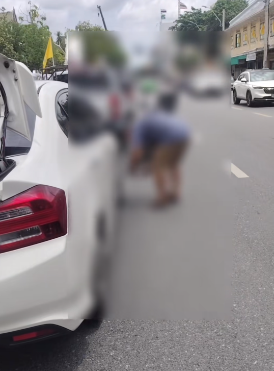 driver clamped tyre