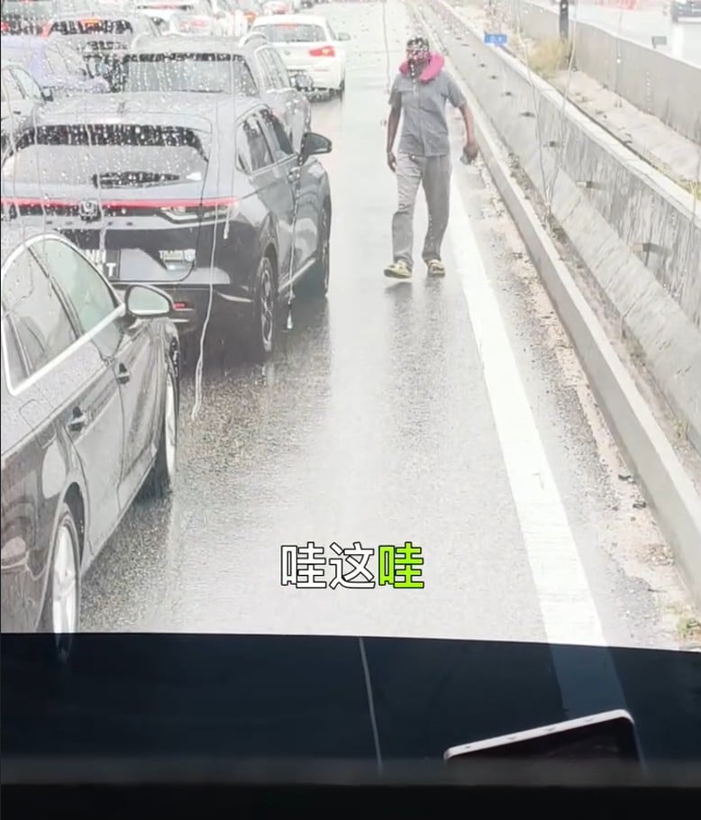 bus driver lane
