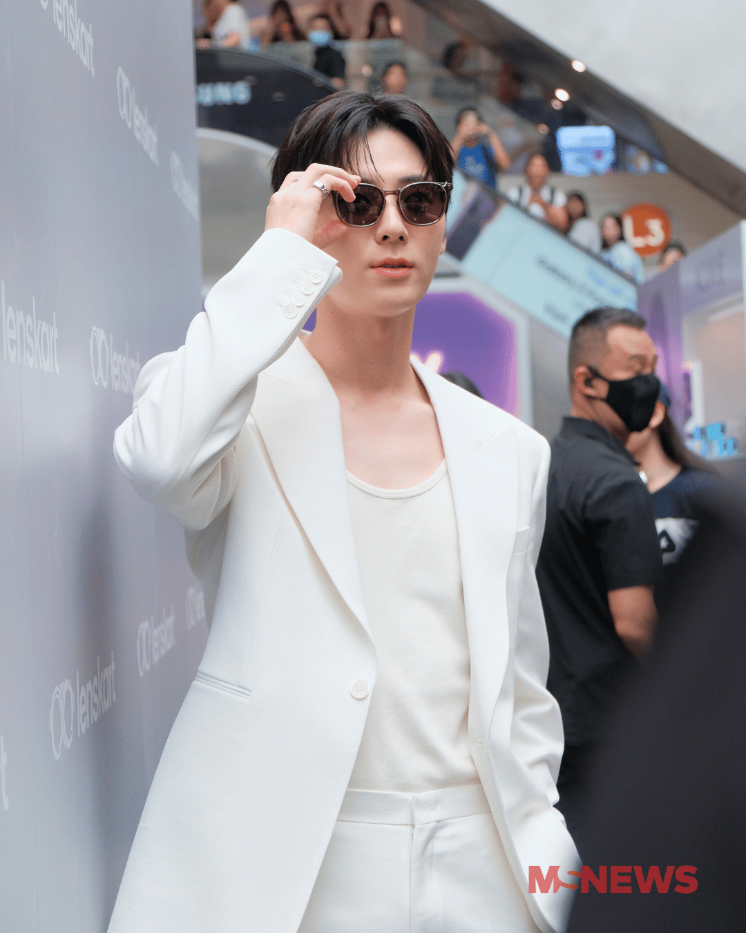 hwang min-hyun lenskart