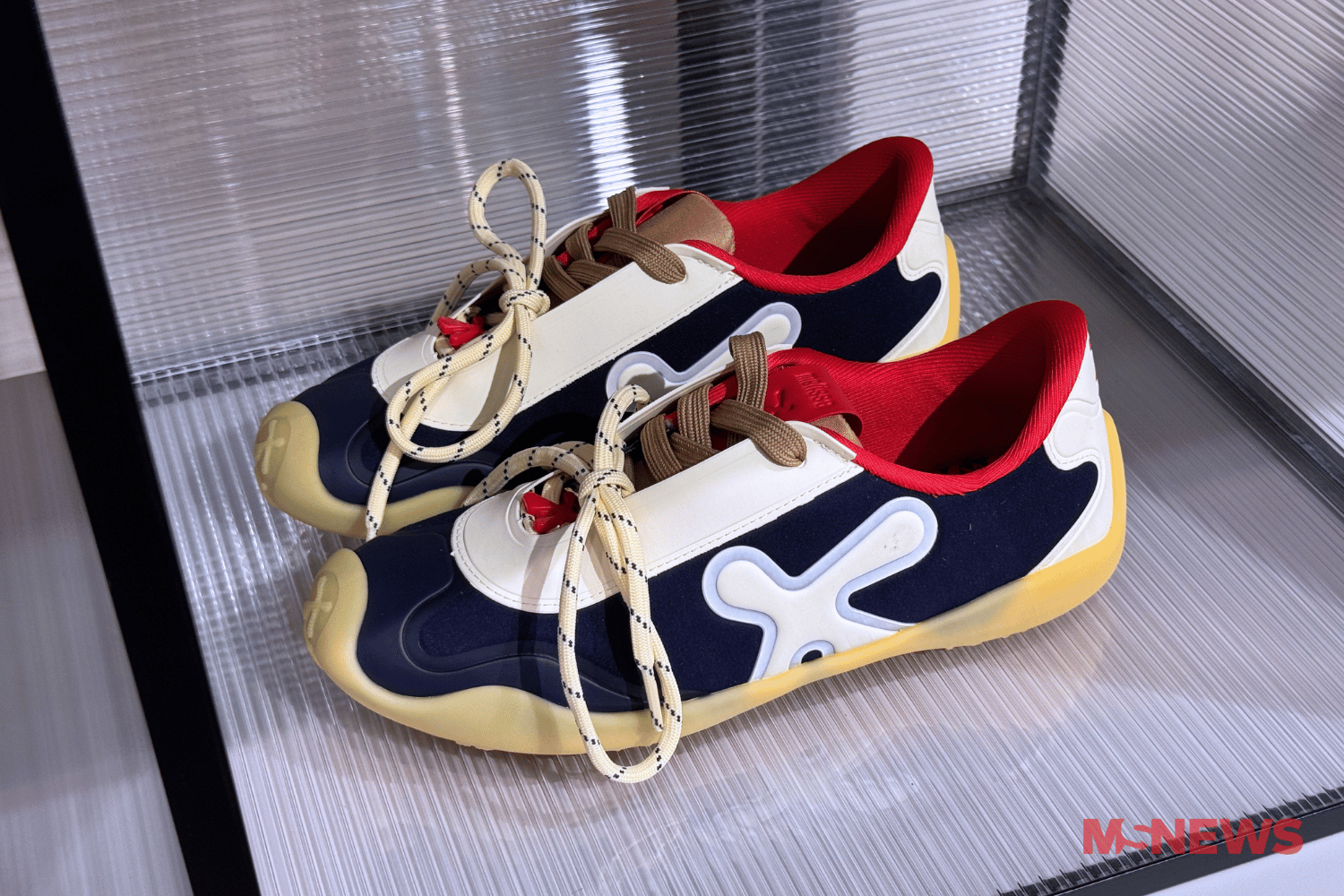 melissa sneakers
