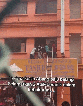 port klang shophouse fire hero (2)
