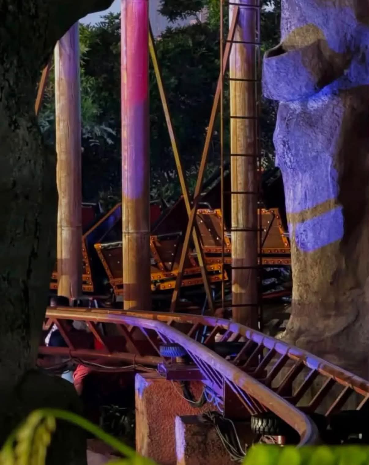 roller coaster mishap malaysia (2)