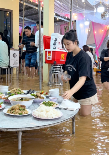 wedding floodwaters guests