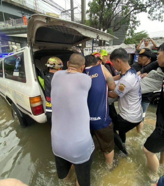 woman dead flooding