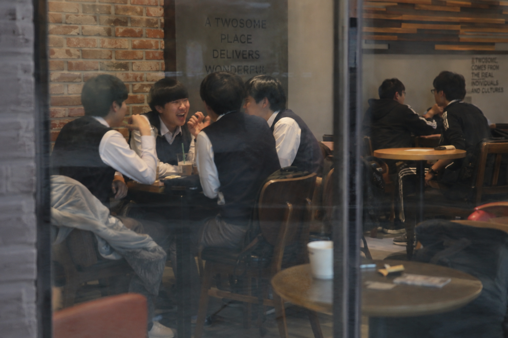 cafe ban students