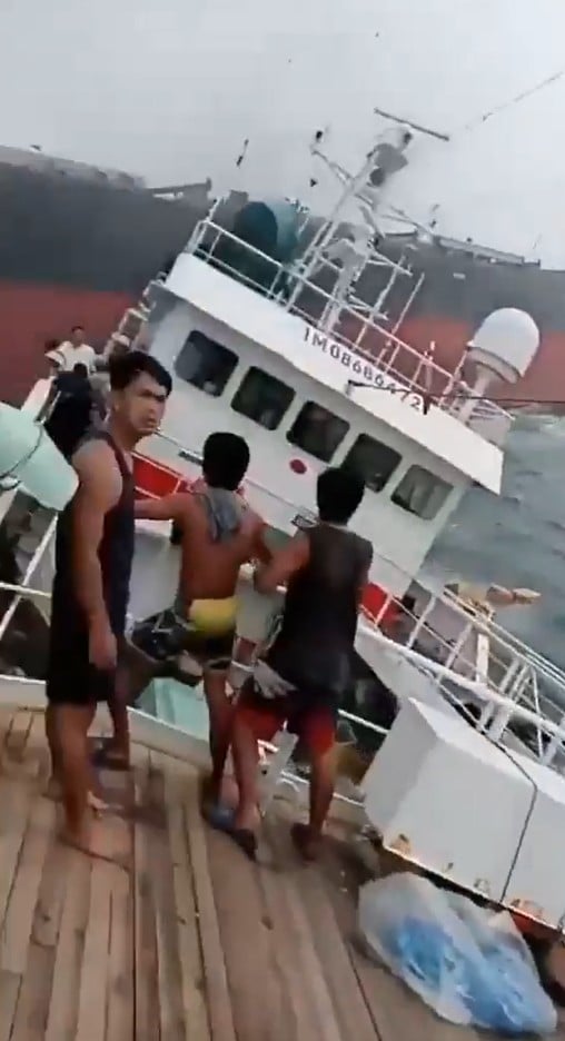 ship fishing vessel