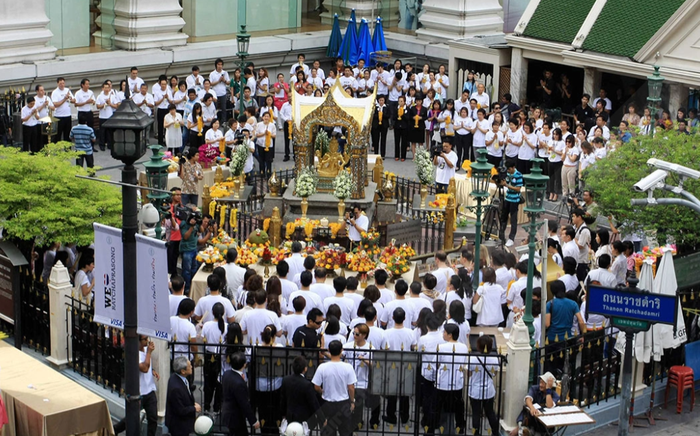 thailand spirit houses