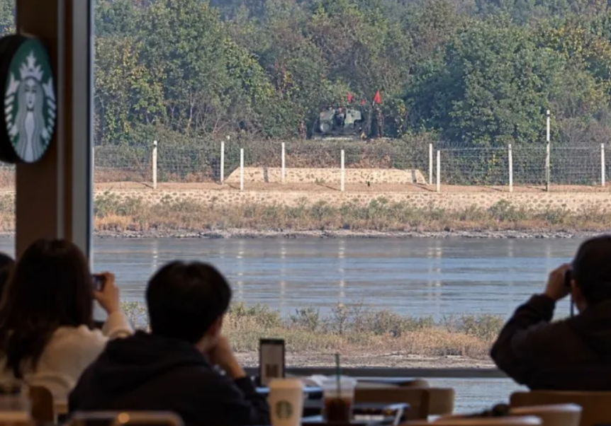 korean artillery starbucks