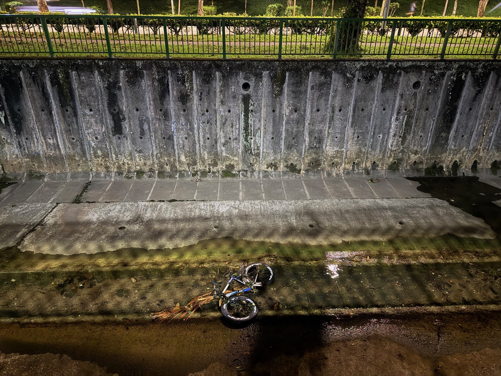 bicycle hillview drain