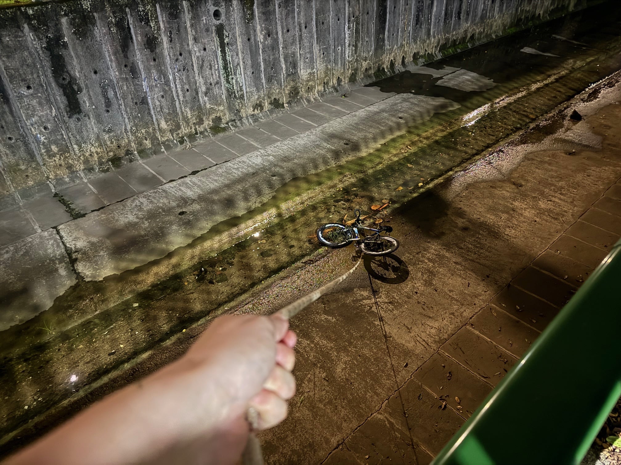 bicycle hillview drain