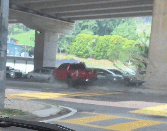 kl truck police