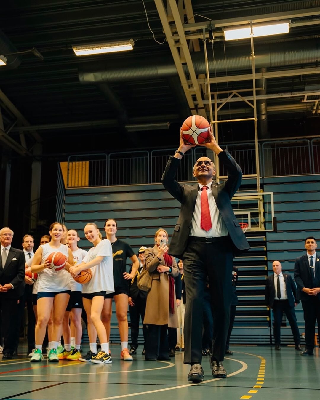 tharman basketball sweden