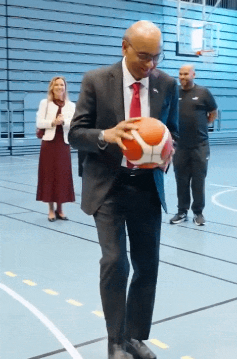 tharman basketball sweden